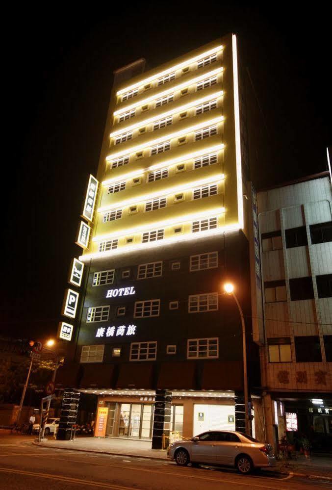 Royal Group Hotel Xiong Zhong Branch Каосюн Екстериор снимка